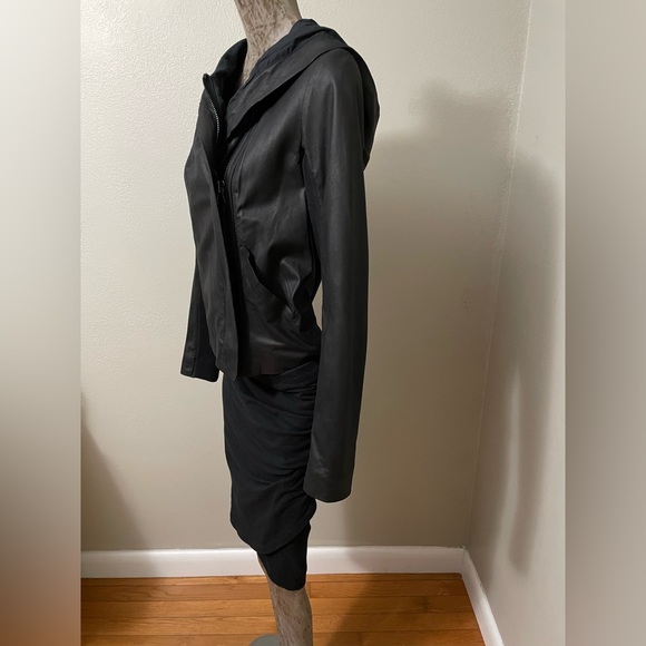 Vince scuba lamb skin leather jacket with hood size XS color black - Picture 3 of 8